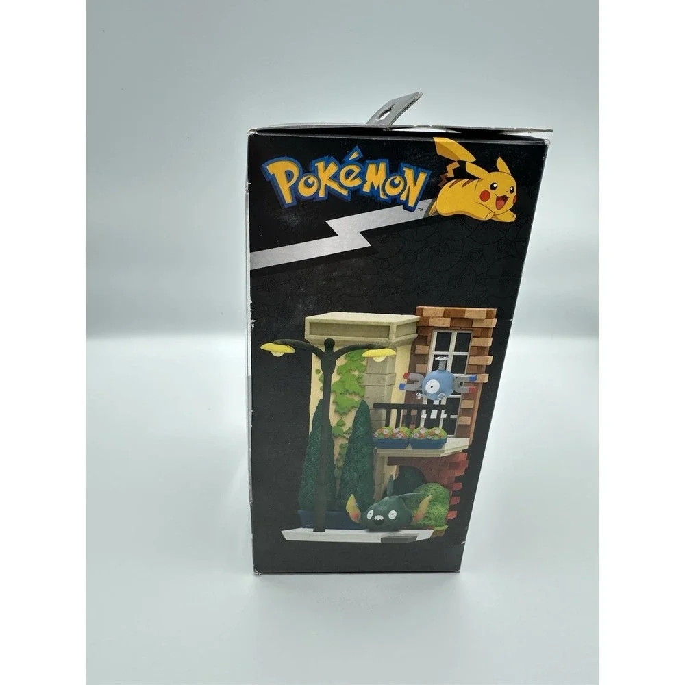 Pokemon Select Series 5 City Street Environment Pack w/ Magnemite & Trubbish !!!